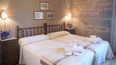 alojamiento casa rural hotel galicia ourense vilaza monterrei pazo gallego habitacion suite balneario fontenova